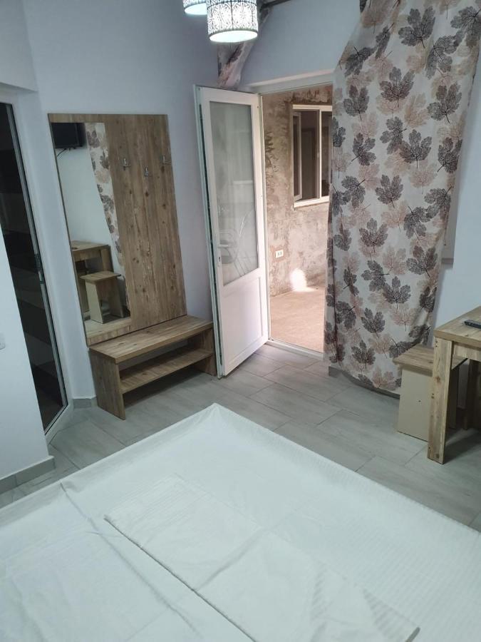 Hotel Zapp House Costinesti Exterior foto