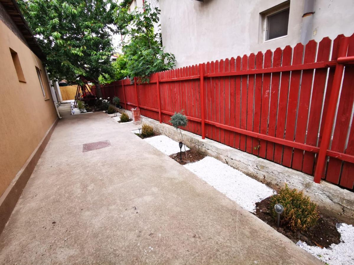 Hotel Zapp House Costinesti Exterior foto